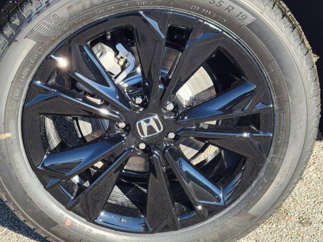 new 2025 Honda CR-V Hybrid car, priced at $41,715