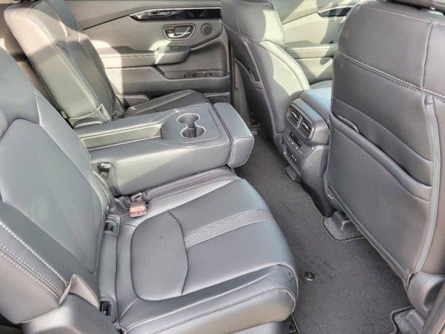 new 2025 Honda Pilot car, priced at $47,550