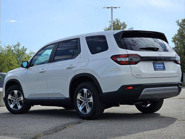 new 2025 Honda Pilot car, priced at $47,550