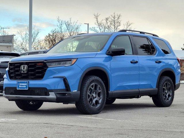 new 2025 Honda Pilot car, priced at $49,027