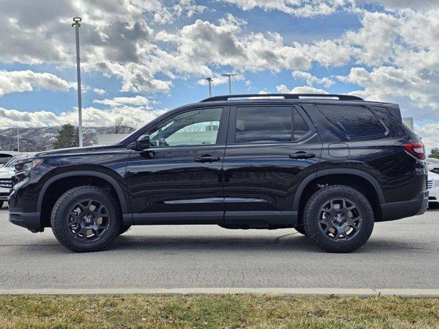 new 2025 Honda Pilot car, priced at $50,795