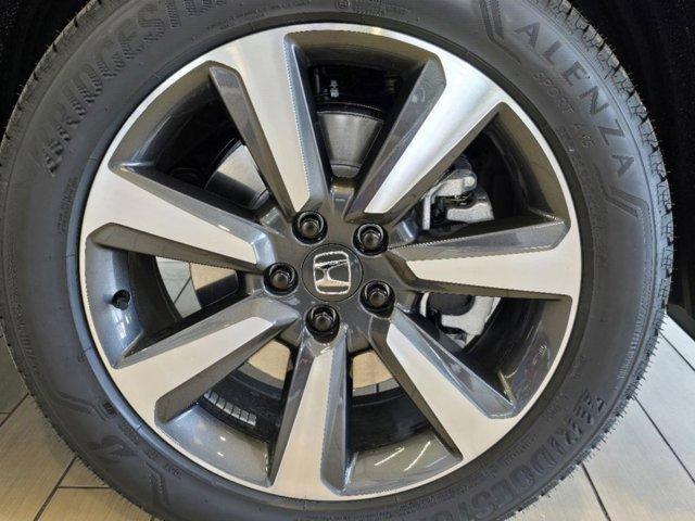 new 2025 Honda Pilot car, priced at $54,530