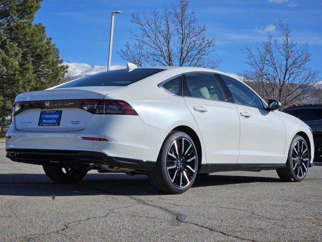new 2025 Honda Accord Hybrid car, priced at $40,905