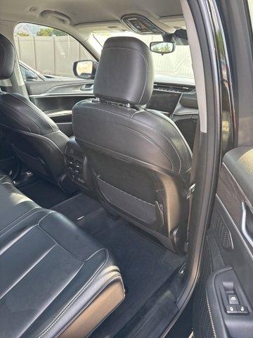 used 2022 Jeep Grand Cherokee car, priced at $29,995