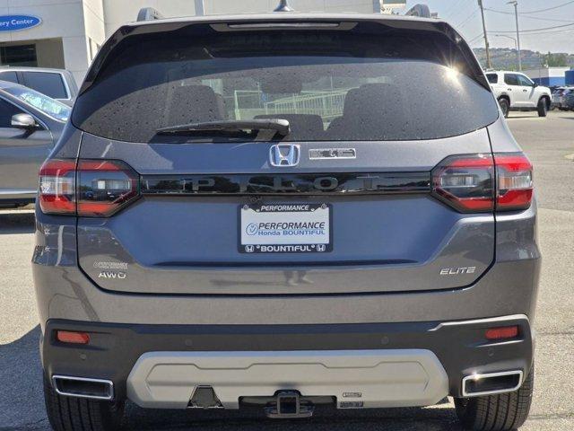 new 2025 Honda Pilot car, priced at $54,918