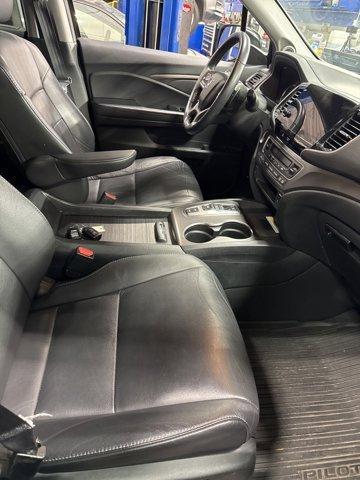 used 2022 Honda Pilot car, priced at $35,050