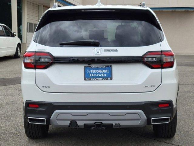 new 2025 Honda Pilot car, priced at $54,351