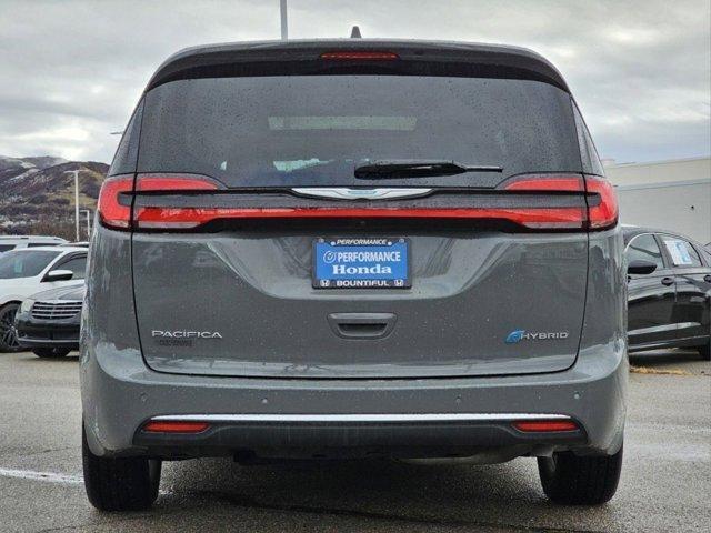 used 2021 Chrysler Pacifica Hybrid car, priced at $29,649