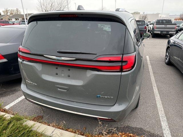 used 2021 Chrysler Pacifica Hybrid car, priced at $32,047