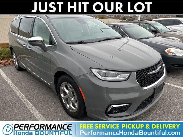 used 2021 Chrysler Pacifica Hybrid car, priced at $32,047