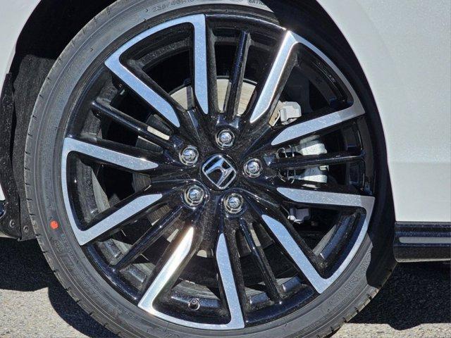 new 2025 Honda Accord Hybrid car, priced at $40,511