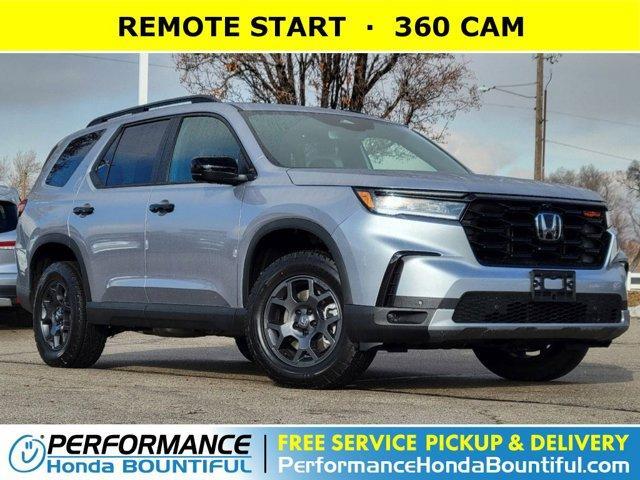 new 2025 Honda Pilot car, priced at $48,593