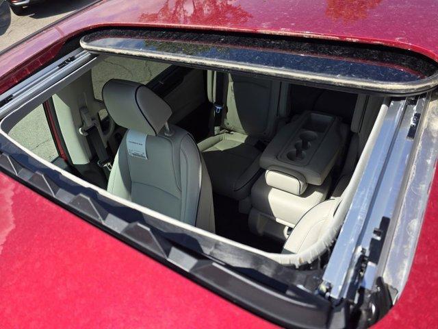 used 2025 Honda Odyssey car, priced at $43,550