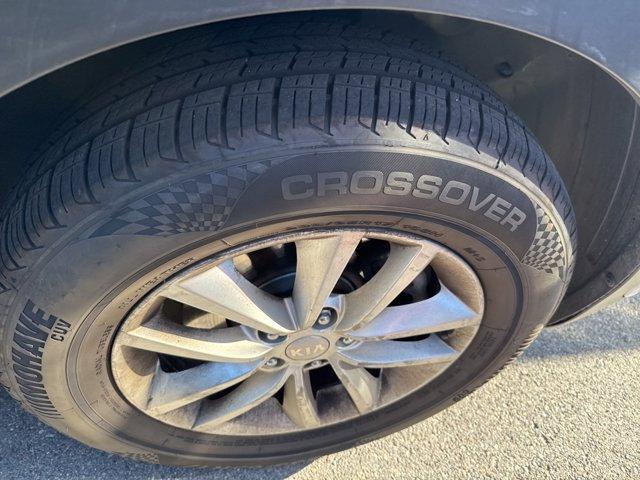 used 2016 Kia Sorento car, priced at $11,899