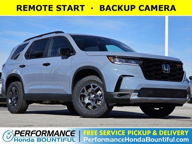 new 2025 Honda Pilot car, priced at $51,830