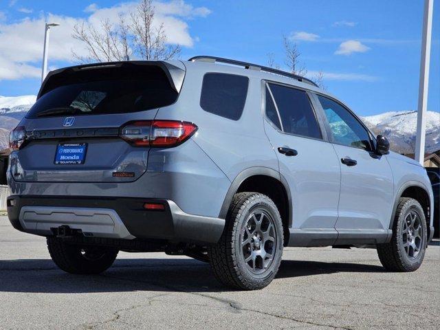 new 2025 Honda Pilot car, priced at $51,830