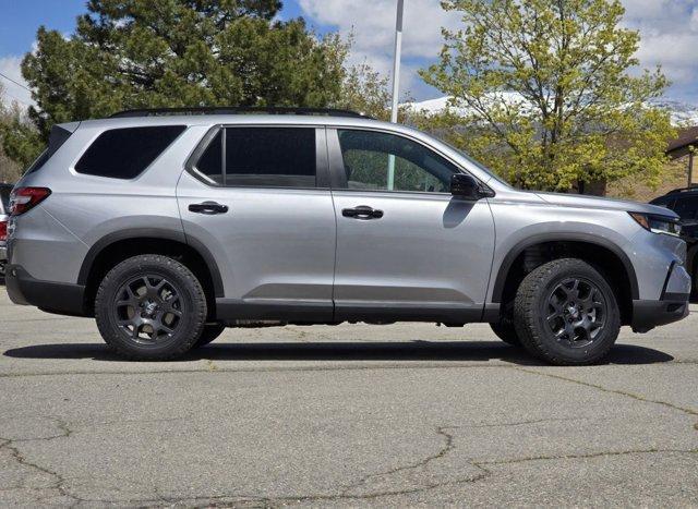 new 2025 Honda Pilot car, priced at $50,901