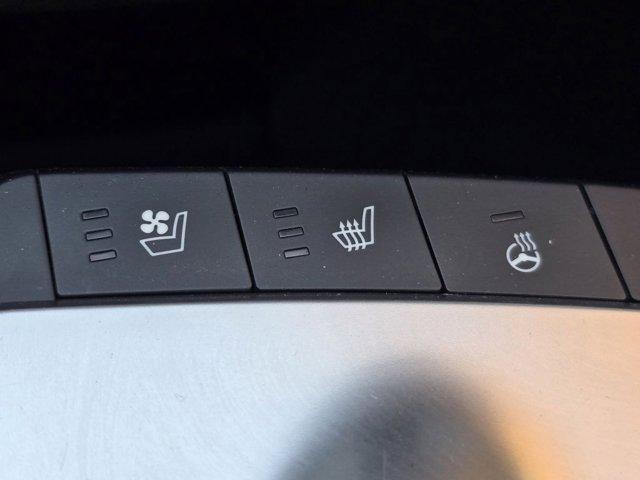 used 2023 Kia EV6 car, priced at $26,600