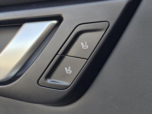 used 2023 Kia EV6 car, priced at $26,600