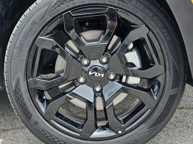used 2024 Kia Seltos car, priced at $27,794