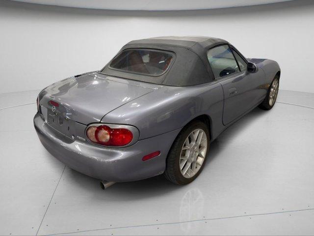 used 2002 Mazda MX-5 Miata car, priced at $10,455
