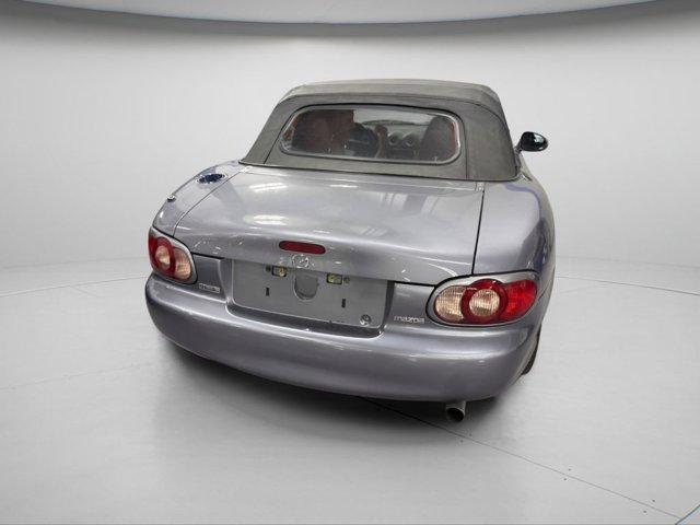 used 2002 Mazda MX-5 Miata car, priced at $10,455