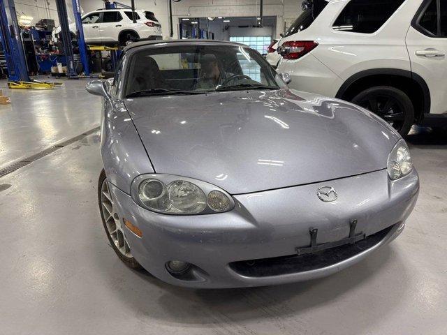 used 2002 Mazda MX-5 Miata car, priced at $10,455