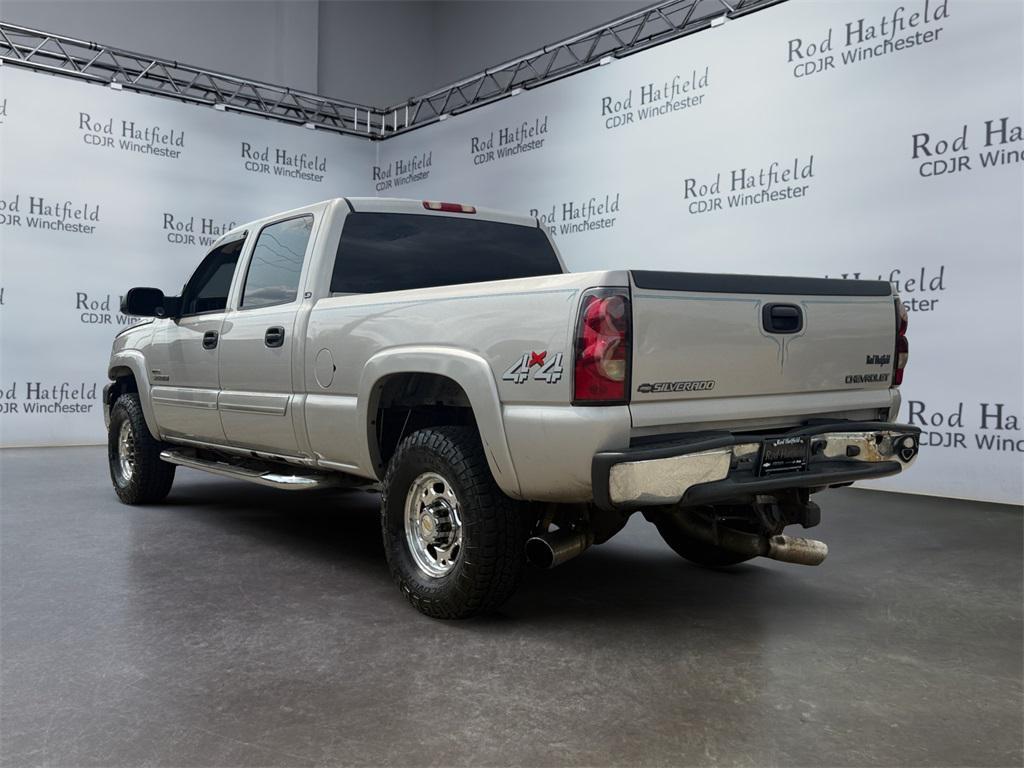 used 2004 Chevrolet Silverado 2500 car, priced at $15,988