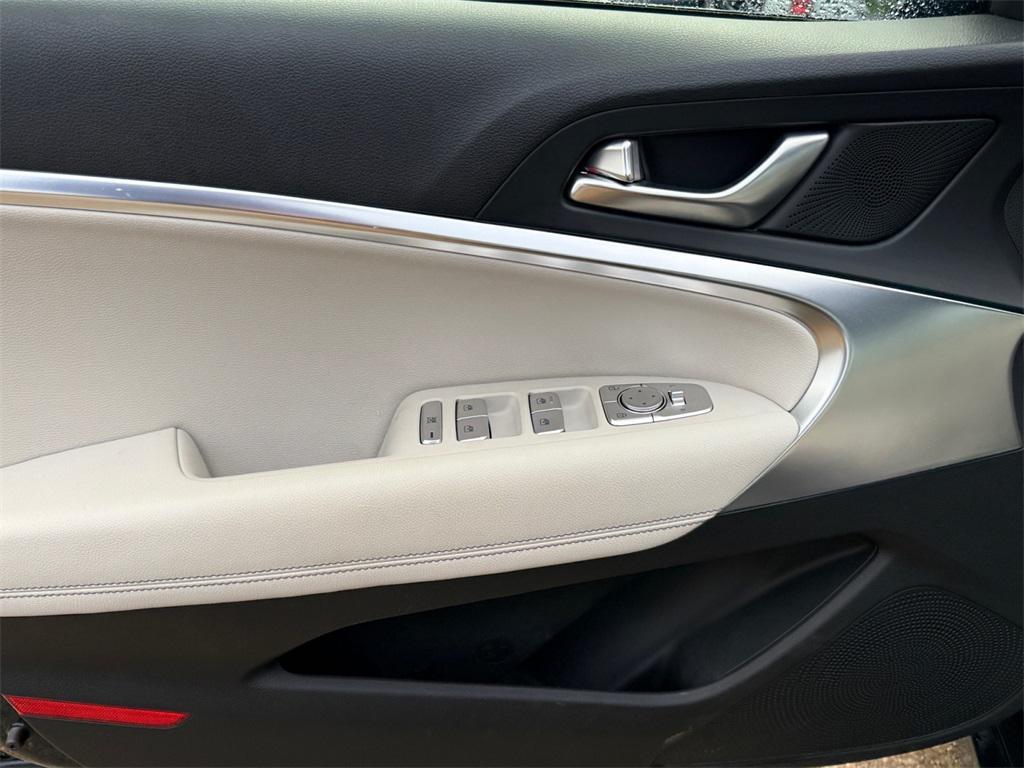 used 2025 Genesis G70 car, priced at $30,788