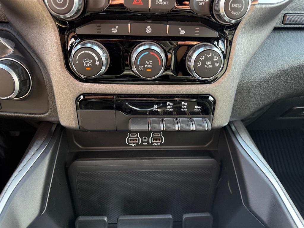 new 2025 Ram 1500 car, priced at $43,383