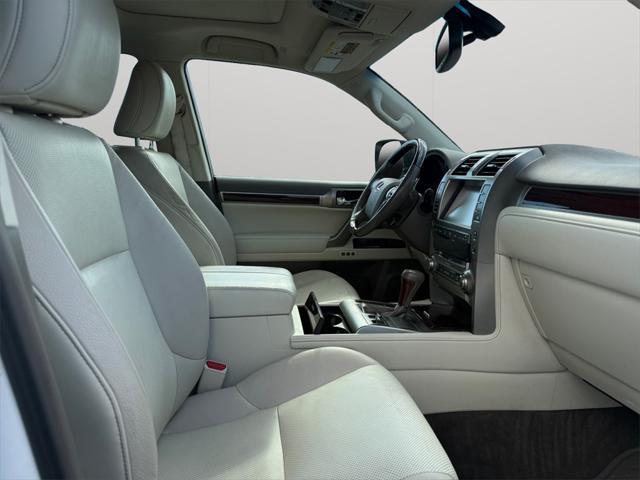 used 2019 Lexus GX 460 car, priced at $36,988