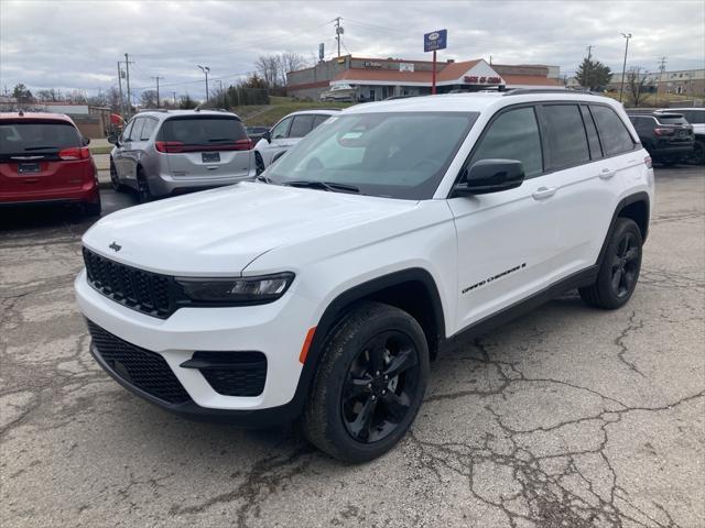 new 2025 Jeep Grand Cherokee car, priced at $42,458