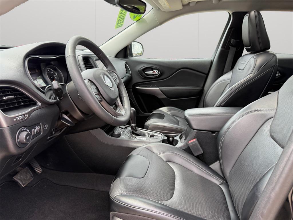 used 2022 Jeep Cherokee car, priced at $22,488