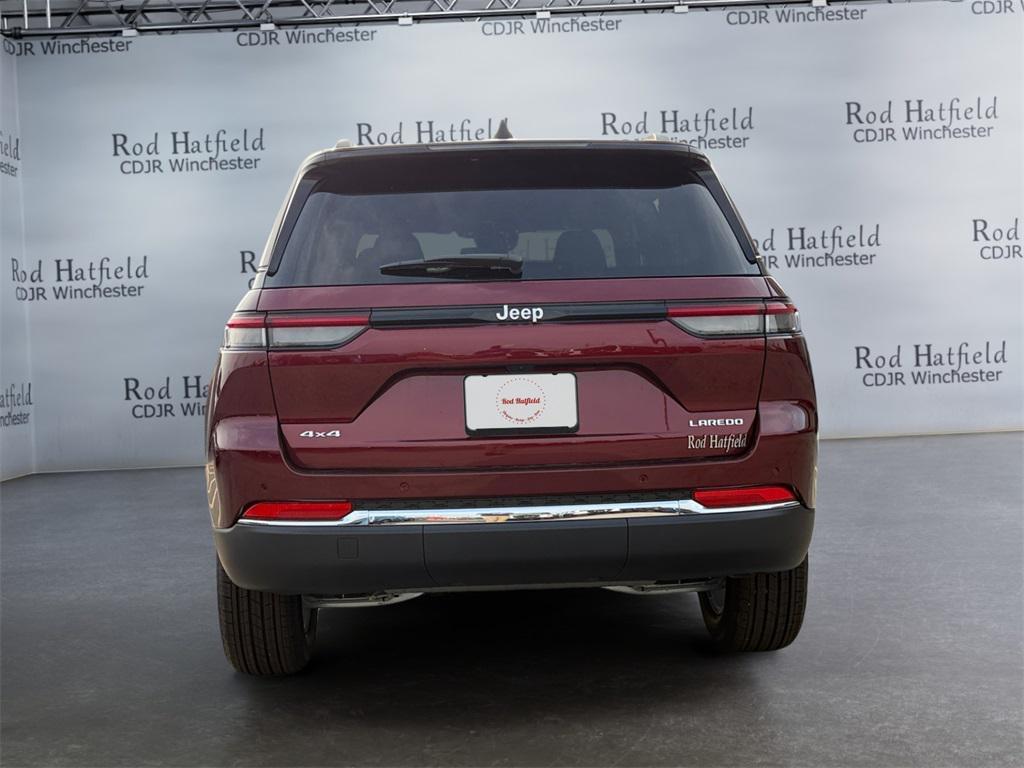 new 2025 Jeep Grand Cherokee car, priced at $38,045