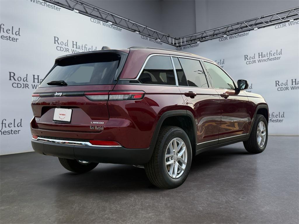 new 2025 Jeep Grand Cherokee car, priced at $38,045