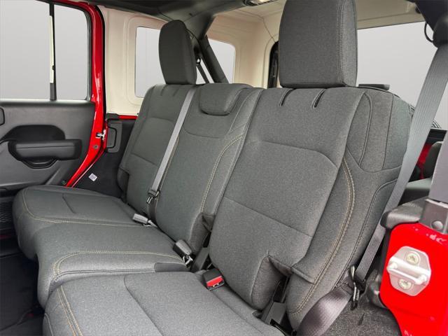 new 2025 Jeep Wrangler car, priced at $46,890