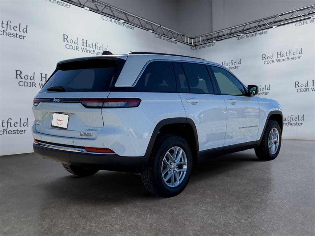 new 2025 Jeep Grand Cherokee car, priced at $35,732