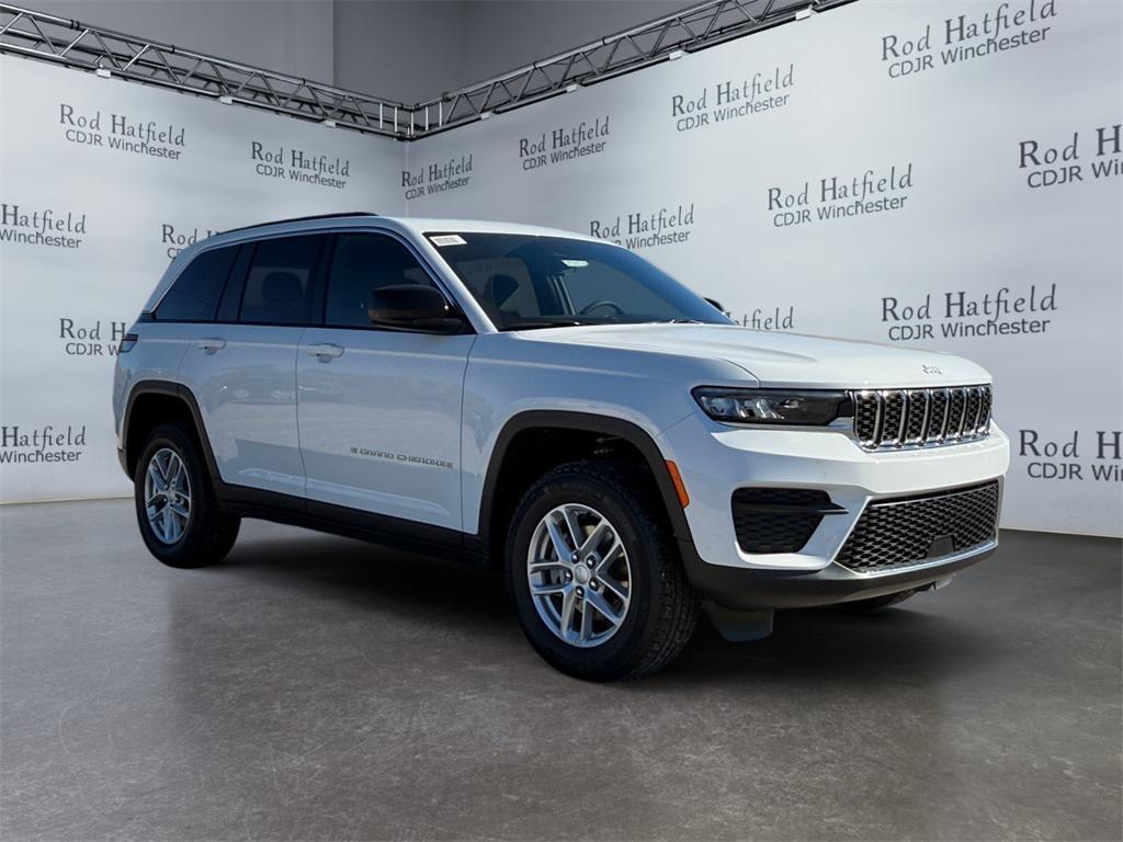 new 2025 Jeep Grand Cherokee car, priced at $35,732