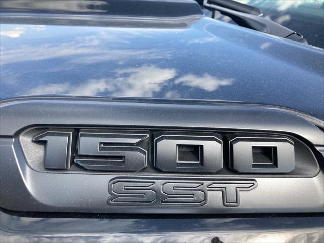 new 2025 Ram 1500 car, priced at $47,728