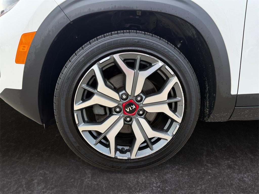 used 2021 Kia Seltos car, priced at $18,488