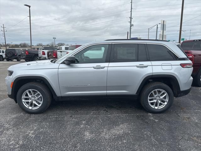 new 2025 Jeep Grand Cherokee car, priced at $39,717