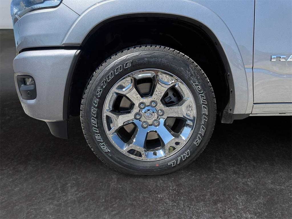 new 2025 Ram 1500 car, priced at $43,383