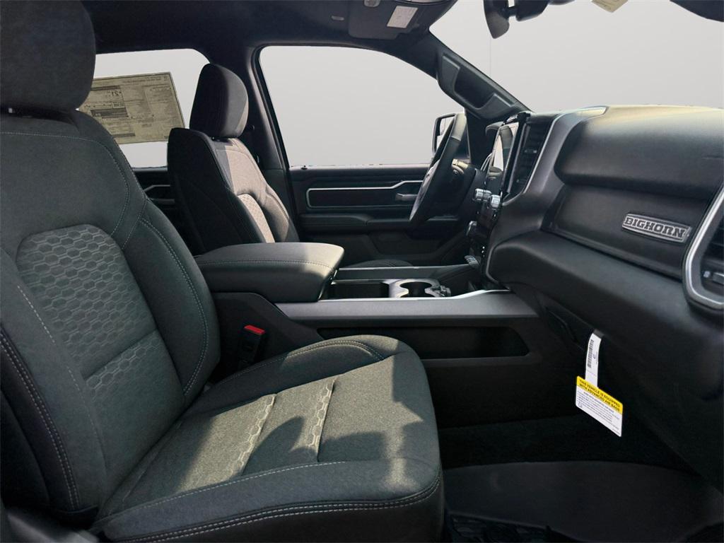 new 2025 Ram 1500 car, priced at $46,550