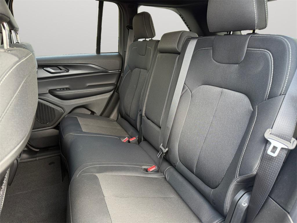 new 2025 Jeep Grand Cherokee car, priced at $38,710
