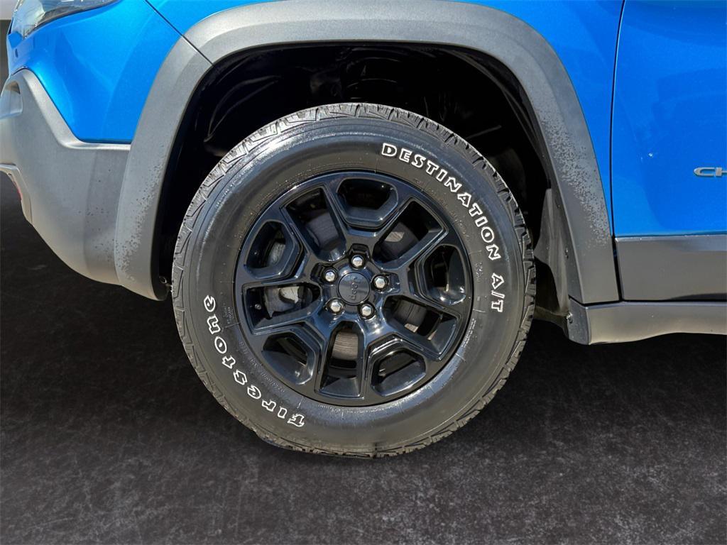 used 2020 Jeep Cherokee car, priced at $19,988