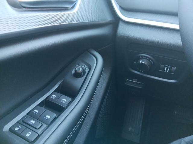 new 2025 Jeep Grand Cherokee car, priced at $39,866