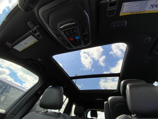 new 2025 Jeep Grand Cherokee L car, priced at $47,158