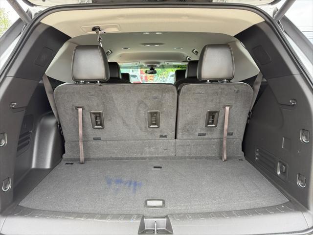 used 2020 Chevrolet Traverse car, priced at $24,988