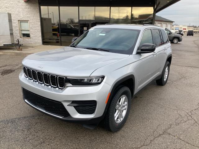 new 2025 Jeep Grand Cherokee car, priced at $36,454