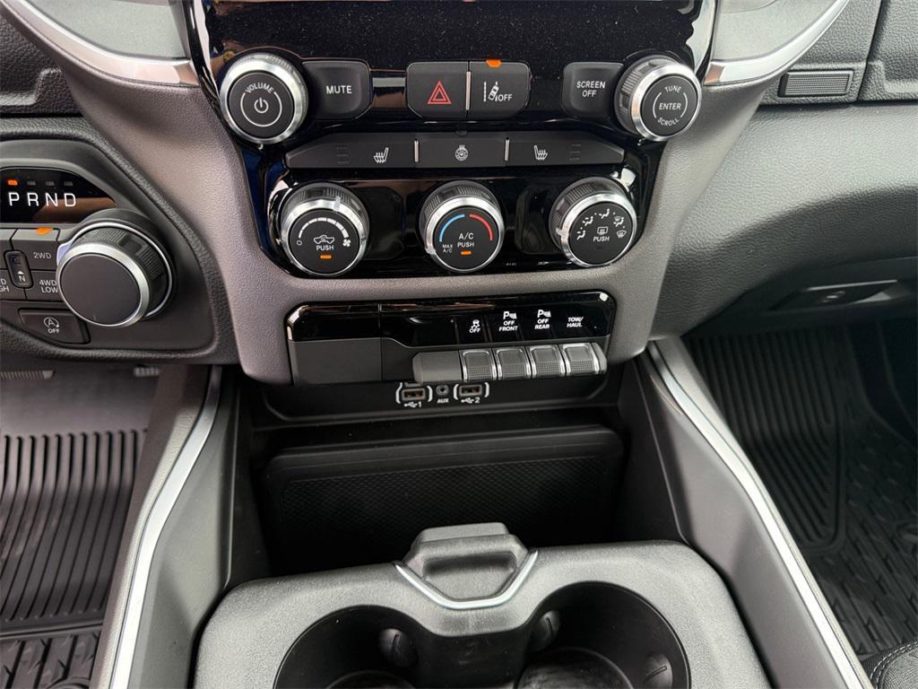 new 2025 Ram 1500 car, priced at $48,620